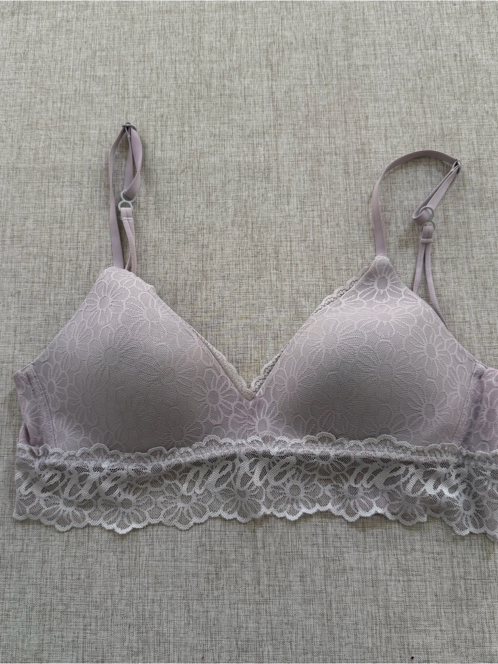 Aerie everyday wireless bra 32C lightly lined lace